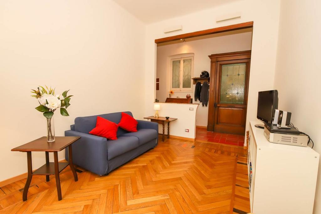 Altido Apt For 3 With Rooftop Balcony And Lovely Cityview Genoa Exterior photo